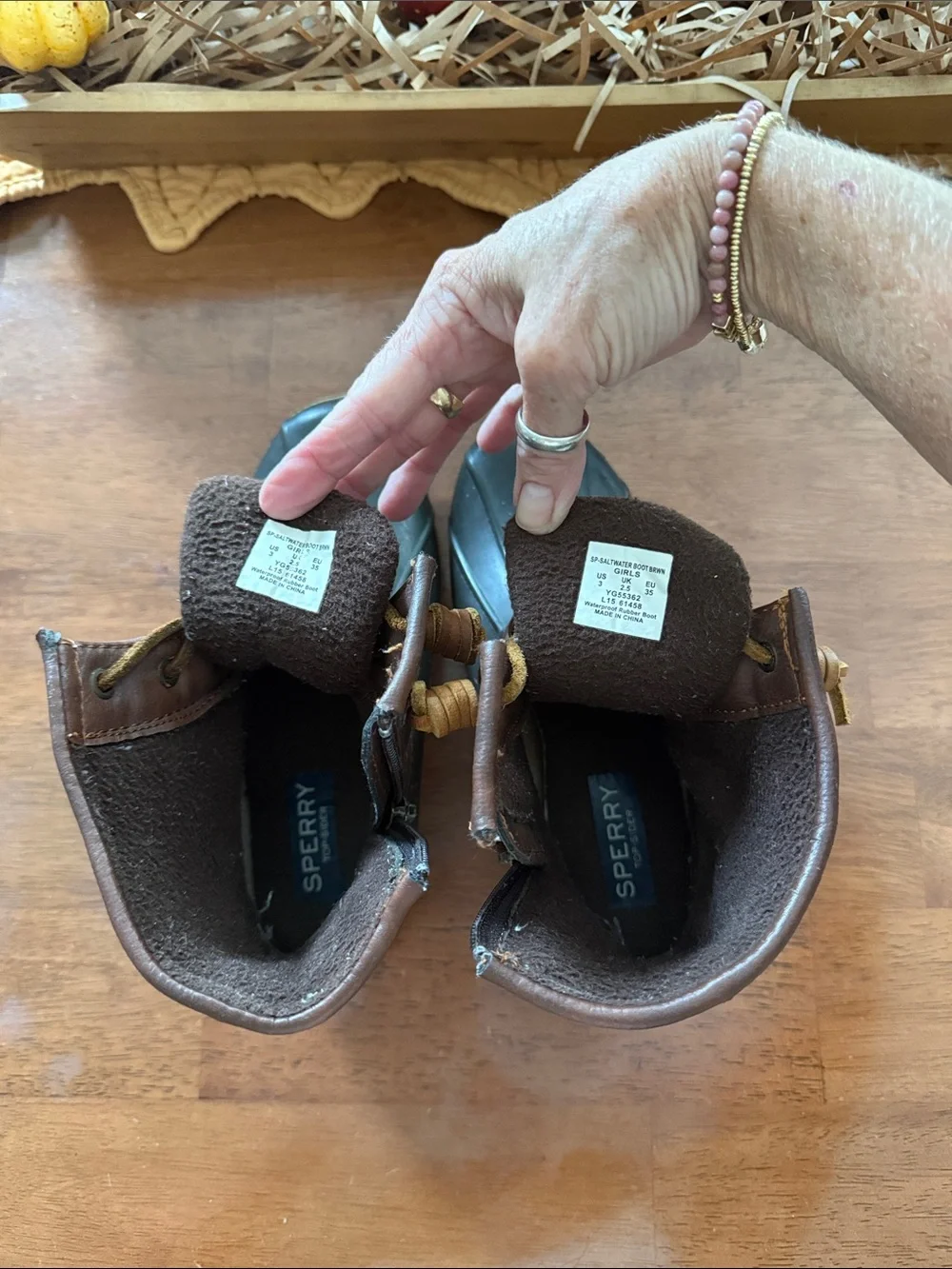 Girls Sperry topsider waterproof rubber boots